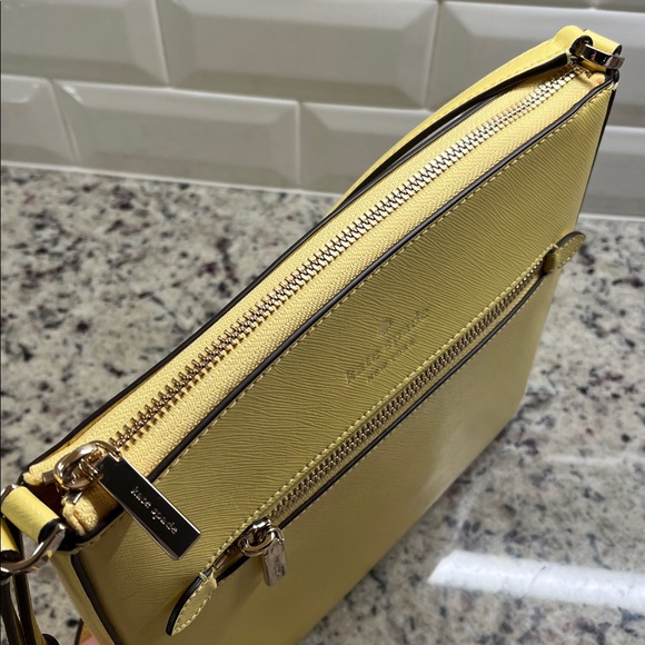 Kate Spade Sadie North South Crossbody Bag EUC - Picture 11 of 14